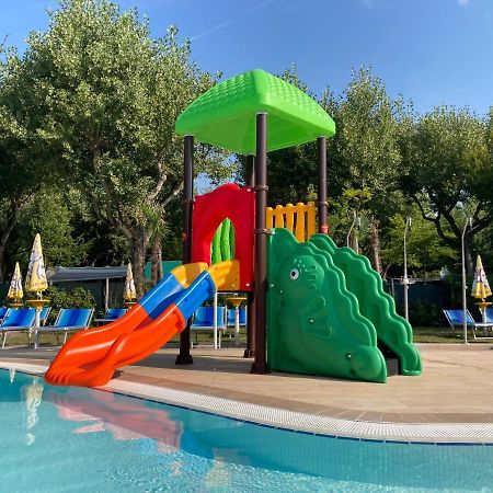 Camping Parco Capraro Лидо ди Йезоло Екстериор снимка
