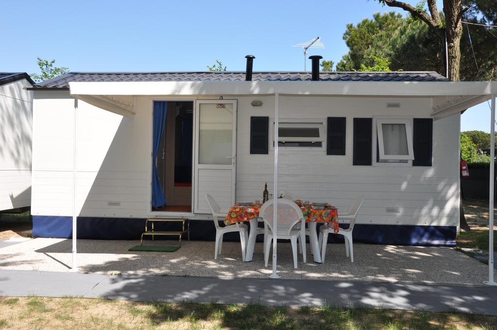 Camping Parco Capraro Лидо ди Йезоло Стая снимка