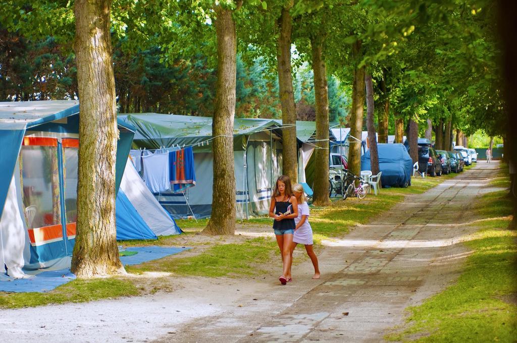 Camping Parco Capraro Лидо ди Йезоло Екстериор снимка