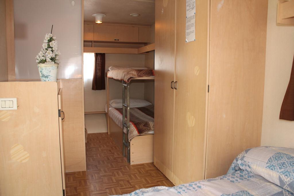 Camping Parco Capraro Лидо ди Йезоло Стая снимка